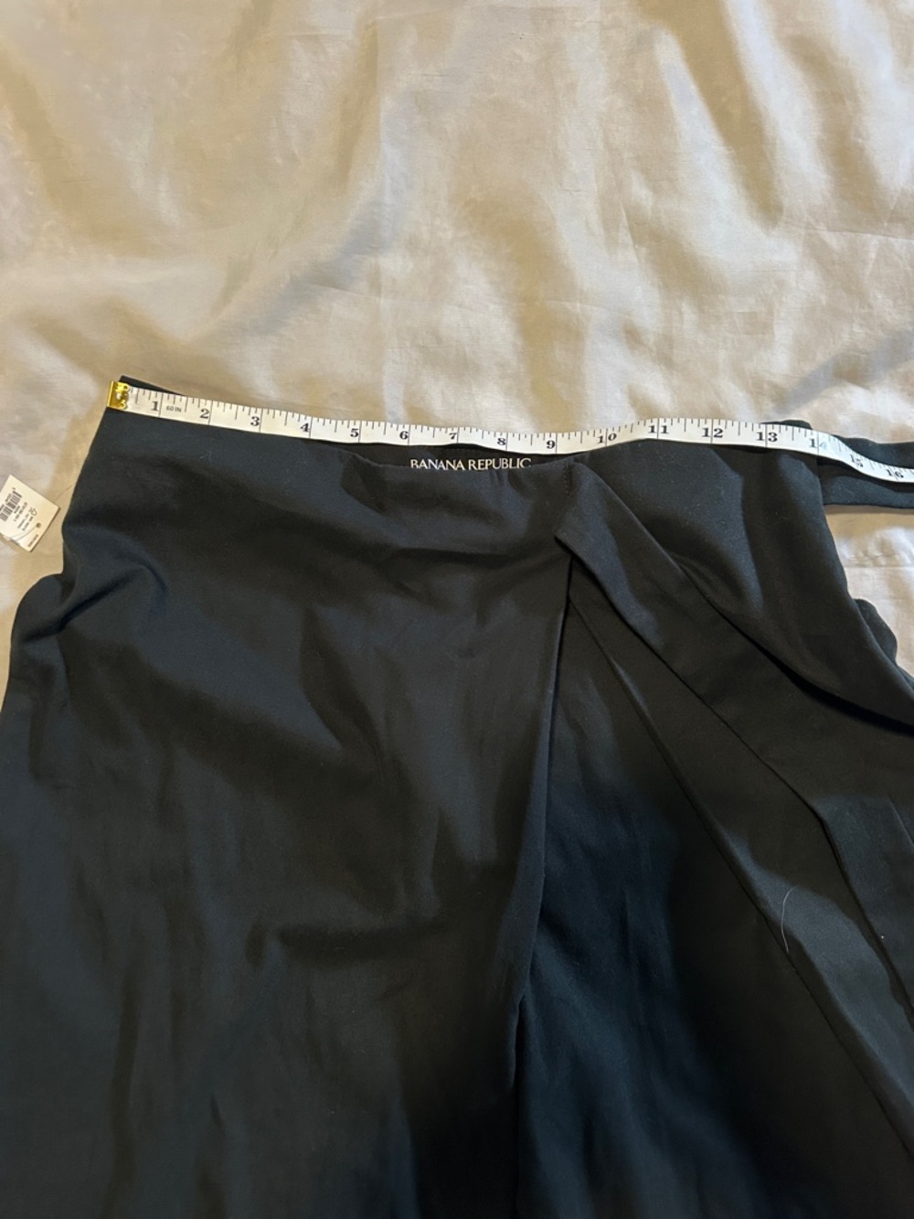 NWT Banana Republic Black
Organic Cotton Wide Leg
Foldover Pants 4 - Picture 5 of 13